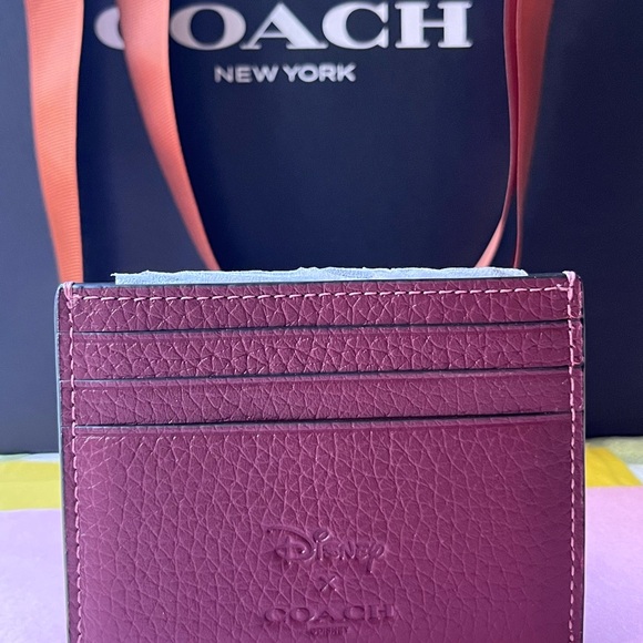 π DISNEY X COACH MINNIE MOUSE CREDIT CARD HOLDER π NWT π - Picture 14 of 16